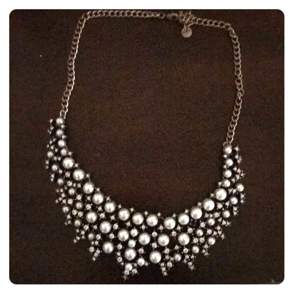 Ann Taylor Loft Necklace